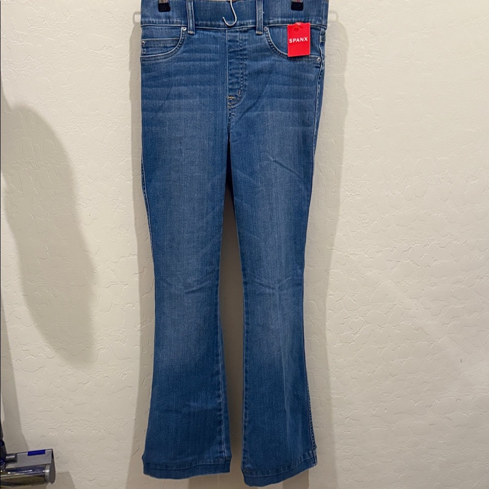 SPANX Women's Flare stretch Jeans sz S